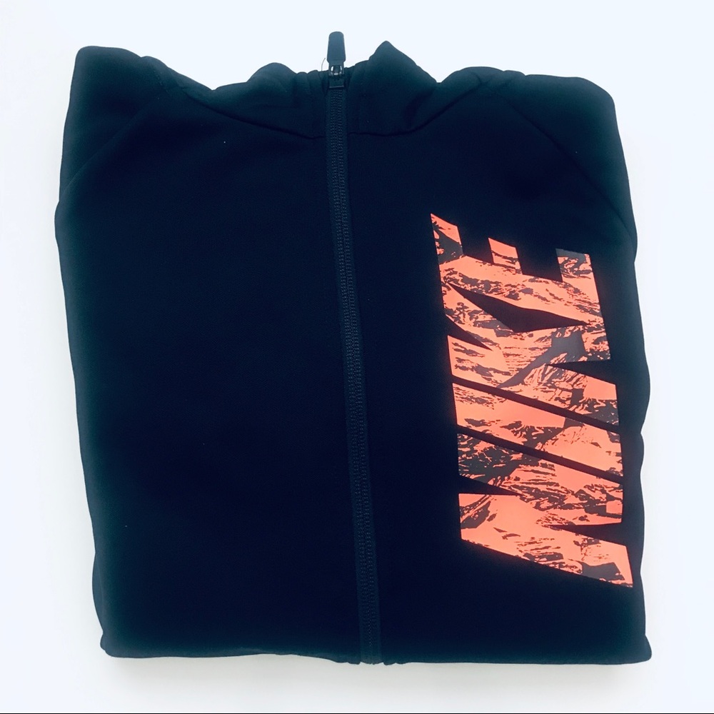 Nike Boys zip up hoodie, black size M